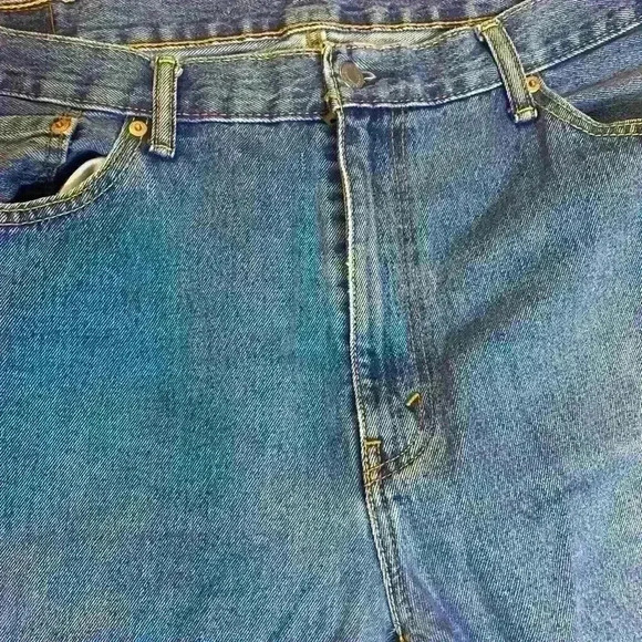 Levi’s 550 40x34 Mens jeans relaxed fit taper lightly distressed - Picture 3 of 9
